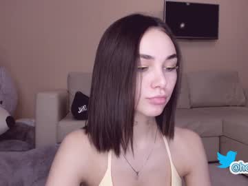 webcam girl hollyextra image #35740