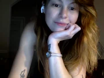 webcam girl princessdaisy_yourdirtyslut image #5021645