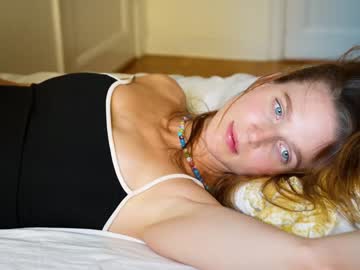 webcam girl ellaa91 image #2363238