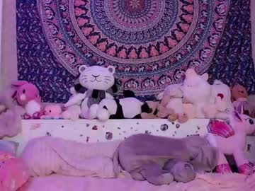 webcam girl babyfromtheforest image #331765