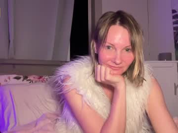 webcam girl kaileeshy image #6287541