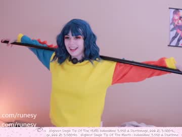 webcam girl runesy image #996578