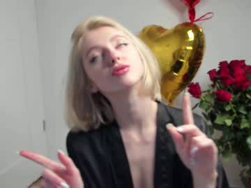 webcam girl yournaughtymiss image #1139897
