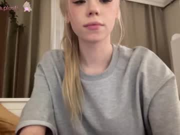 webcam girl sonyaplush image #4257120