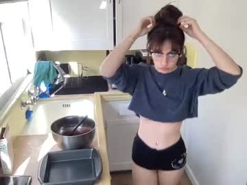 Cam for laceyflowers