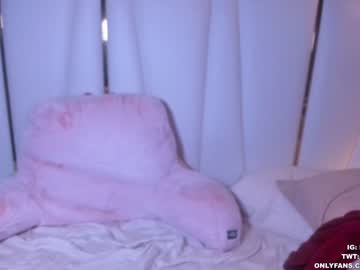 webcam girl clara_chan image #2754550