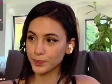 webcam girl gia_baker image #2415952