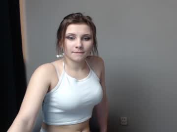 webcam girl relax_nina image #991680