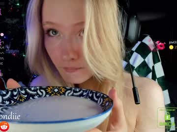 webcam girl bestblondiiecb image #3425712