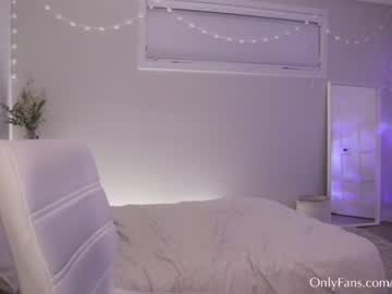 webcam girl onlyems23 image #3011692