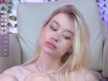 webcam girl shycinderella image #4446542