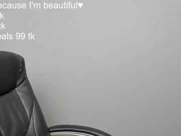 webcam girl chloe_tin image #3053325