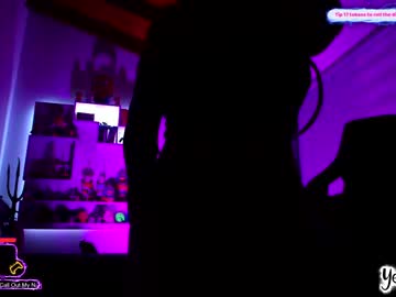 webcam girl yesikasaenz image #1419341