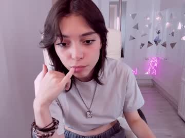 webcam girl lily_ewing image #2800338