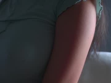 webcam girl houseofkei image #1516595