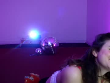 webcam girl internet_famous image #1397881