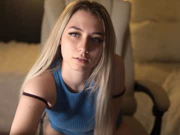 webcam girl owlluree image #6286002
