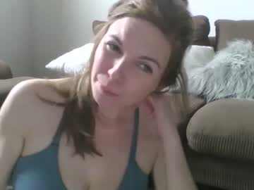 webcam girl cloverqueen21 image #6650584