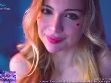webcam girl emmber image #2632516