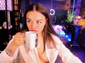 webcam girl alma_pearl image #3974969