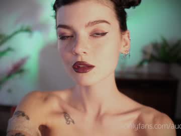 webcam girl auddicted image #198494