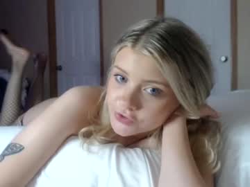 webcam girl bracefacexoxo image #4205563