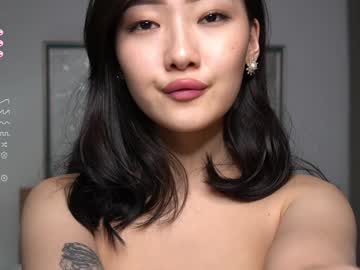 webcam girl refined_style image #6442874