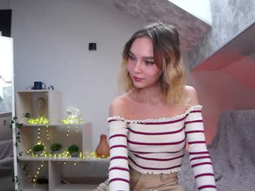 webcam girl heavenly_d1amond image #3716860