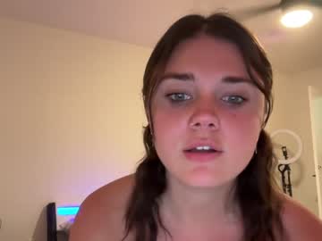 webcam girl queencassidyy image #5346451