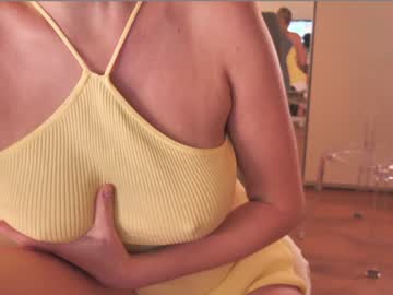 webcam girl saltedhoney image #2850711