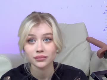 webcam girl shycinderella image #4260564