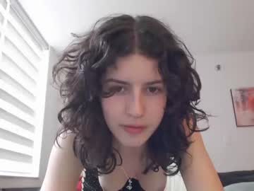 webcam girl frenchava image #4226169