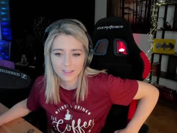 webcam girl kimilee22 image #4712876