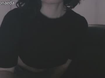 webcam girl dronae image #1755241