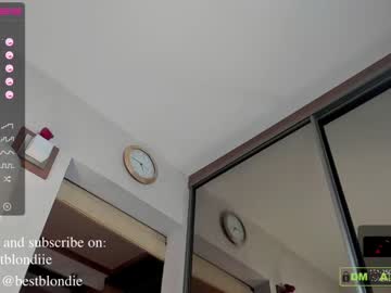 webcam girl bestblondiiecb image #2692973
