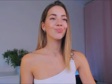 webcam girl emmi_rosee image #5910231