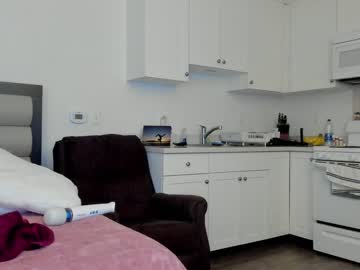 webcam girl carliescott_meow image #1908021