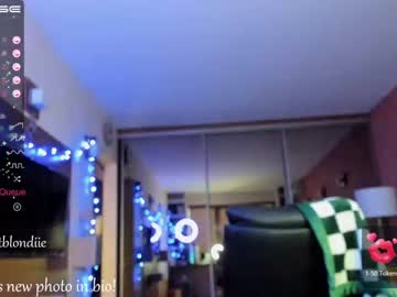 webcam girl bestblondiiecb image #3158048