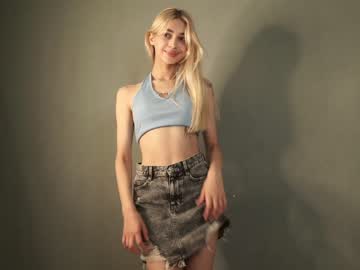 webcam girl cuteelsa_ image #4836985