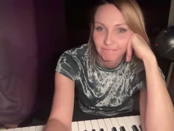 webcam girl kaileeshy image #3293443