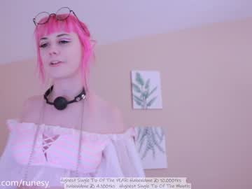 webcam girl runesy image #2230946