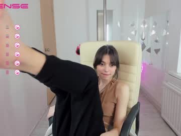 webcam girl lily_ewing image #2749967