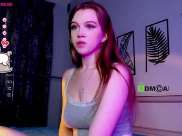 webcam girl small_blondee image #3331215