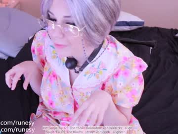 webcam girl runesy image #1964987