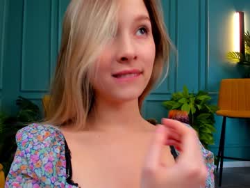 webcam girl milablush image #4260494