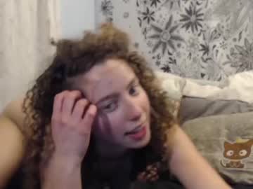 webcam girl flowqueen image #1247474