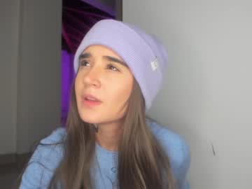 webcam girl lonelly_lolly98 image #2820283