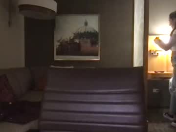 Cam for maddpeaches