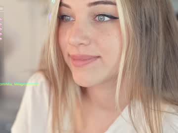 webcam girl mia_milagros image #2123738