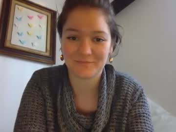 webcam girl hey_emmy image #1008439